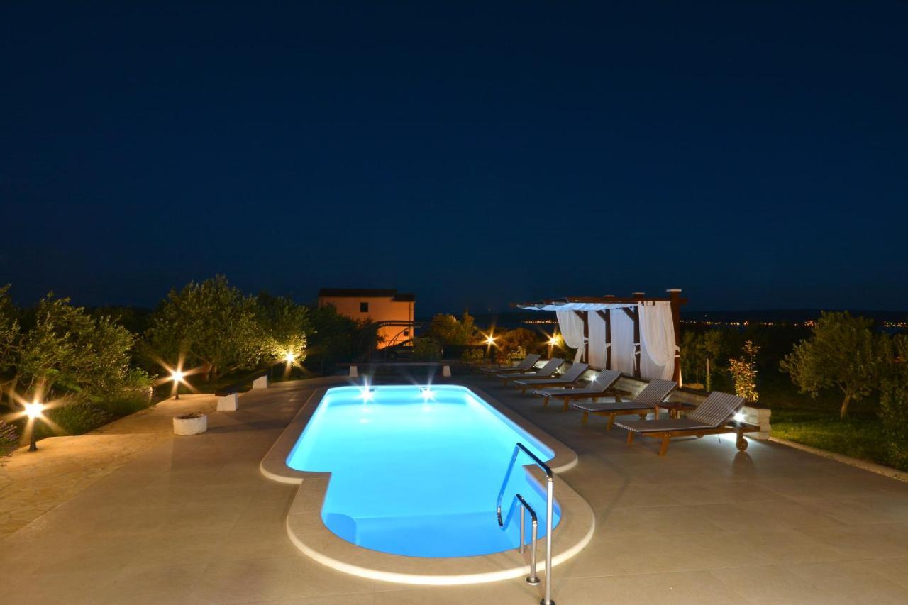 Villa Oliva Kastela Exterior photo